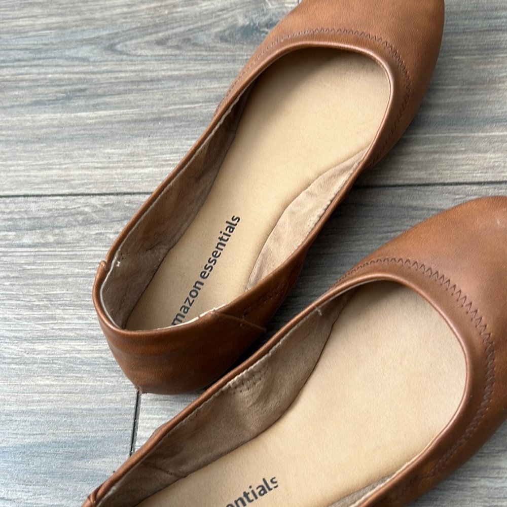 Amazon essentials flats - Picture 4 of 4